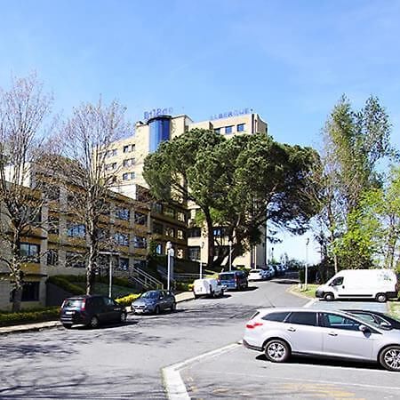 Bilbao Hostel Ngoại thất bức ảnh