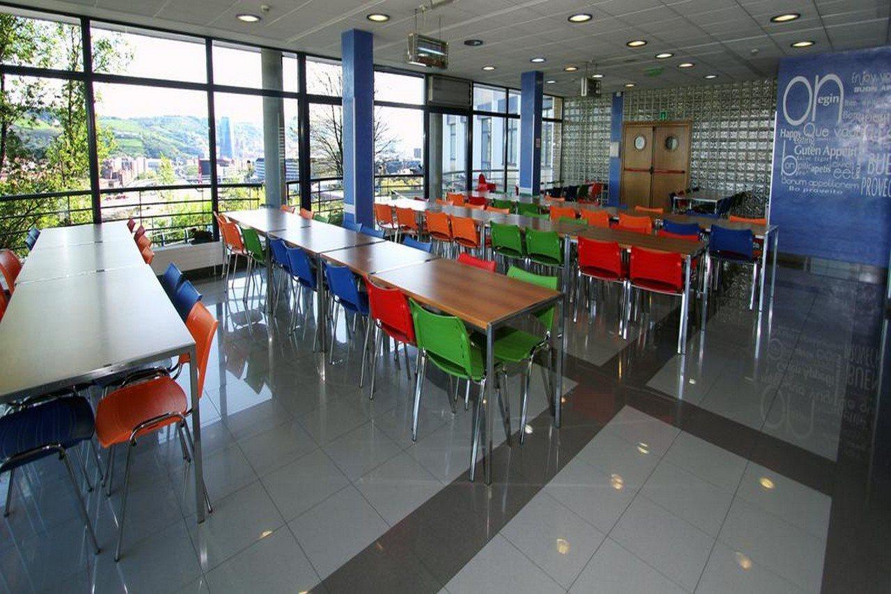 Bilbao Hostel Ngoại thất bức ảnh