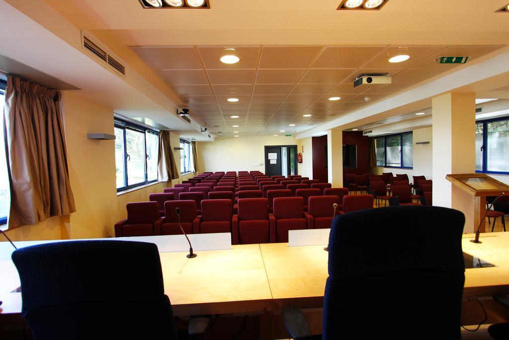 Bilbao Hostel Ngoại thất bức ảnh